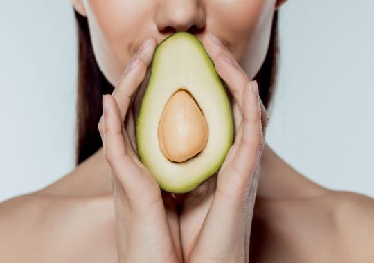 Amazing foods that complement your skin